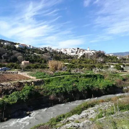 Y Rural Naranjos Guest house