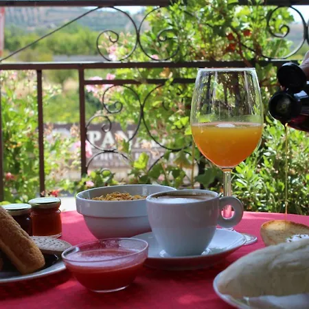 Guest house Y Rural Naranjos 2*
